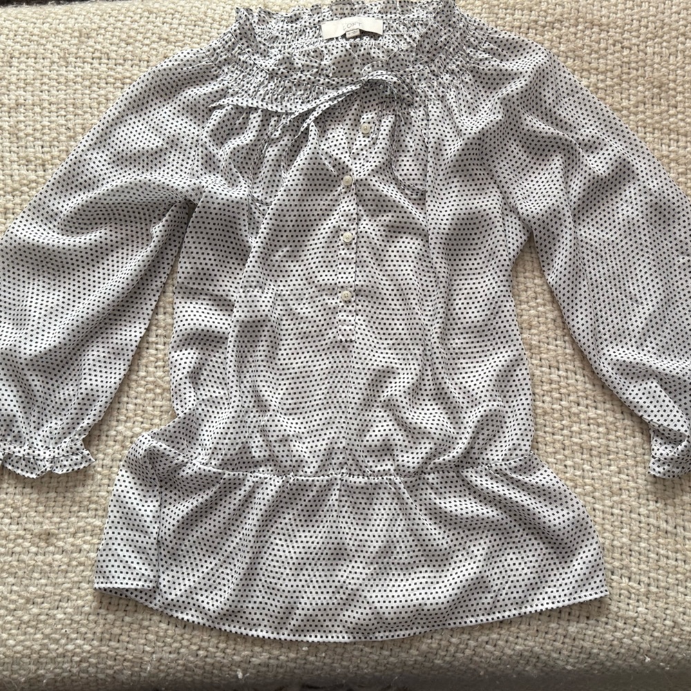Ann Taylor Black and White Square Pattern Blouse